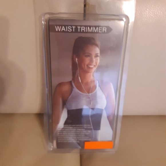 Waist Trainer - Picture 3 of 5